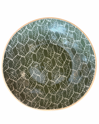 Medium Serving in Foliage Pine