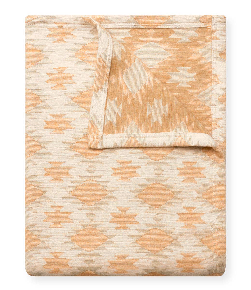 Golden Hills Lightweight Blanket: Lightweight