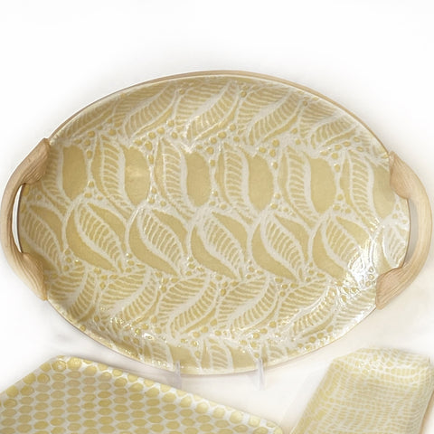 Butter Tahiti Small Oval Tray with Handles