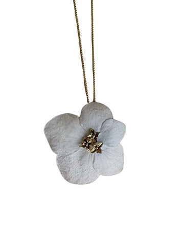 Hydrangea Necklace-White