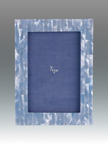 Light Blue Mother of Pearl 4x6 Frame