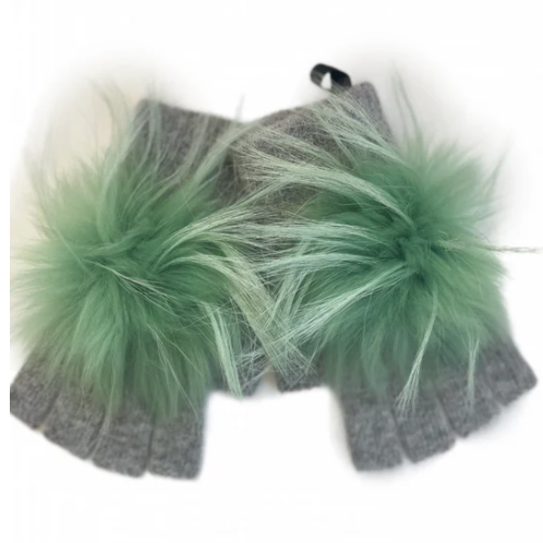 Handwarmer with Mint Pom