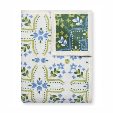 Farmhouse Flowers Blanket