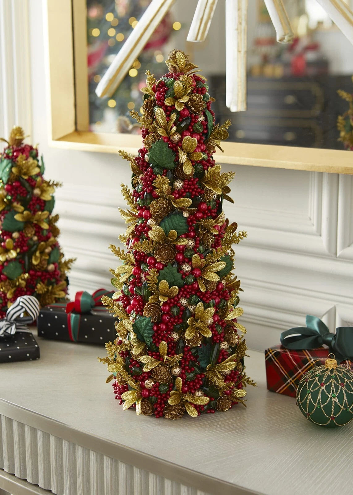 18" Holiday Treasure Tree