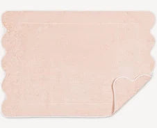 Cairo Scallop Tub Mat - Blush/White