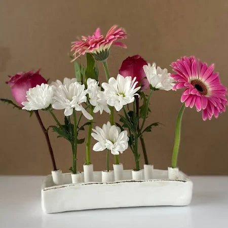 White 8 Hole Ceramic Boat Tulipiere