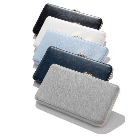 The Travel Wallet Pebble