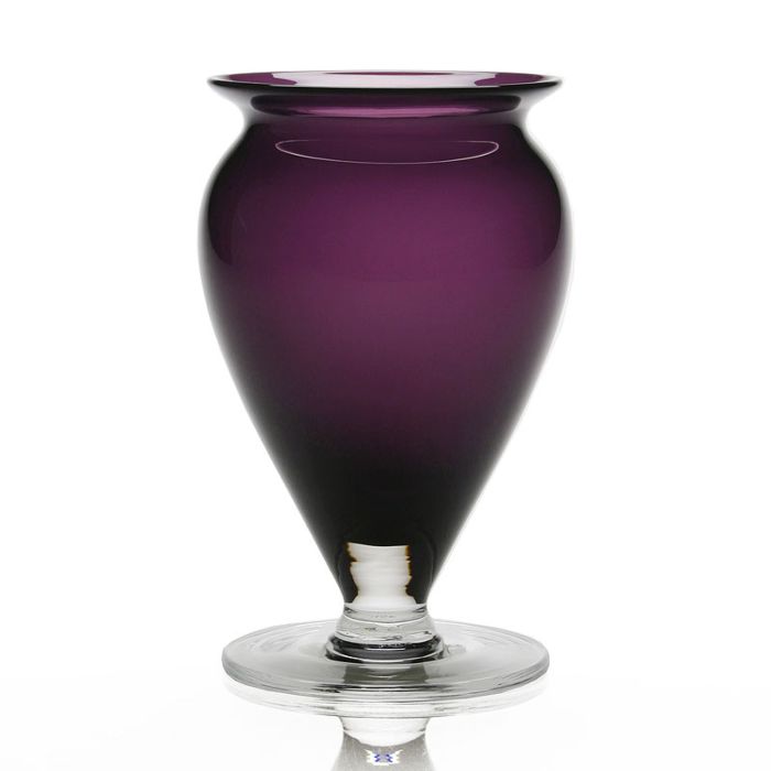 A stylish flower vase in rich Amethyst. This is really a lovely gift and is completely handmade. Also avlaible in 8½" size.